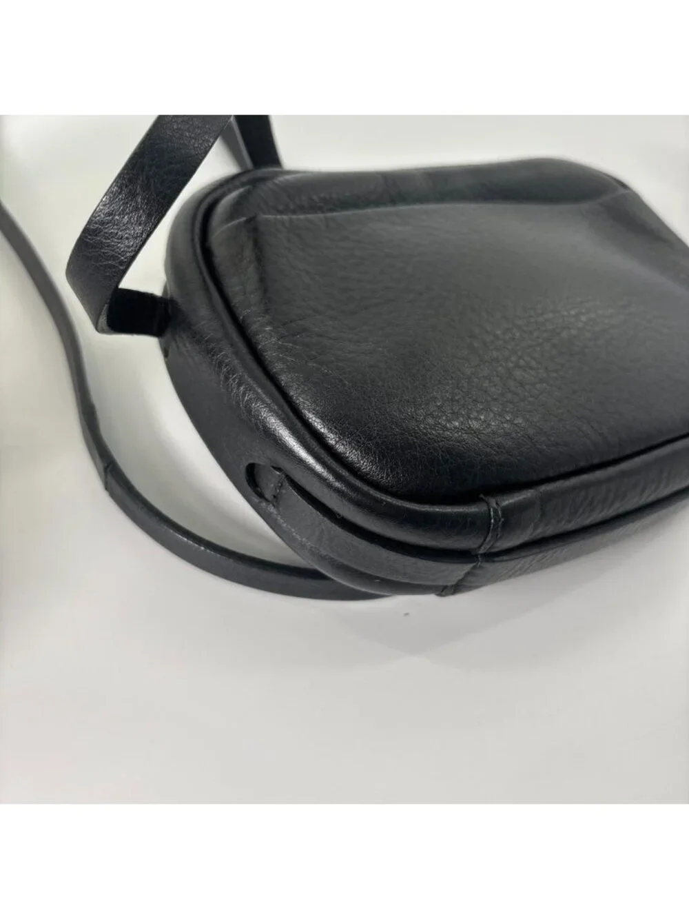 Balenciaga Everyday Camera Bag XS Black - Picture 9 of 11